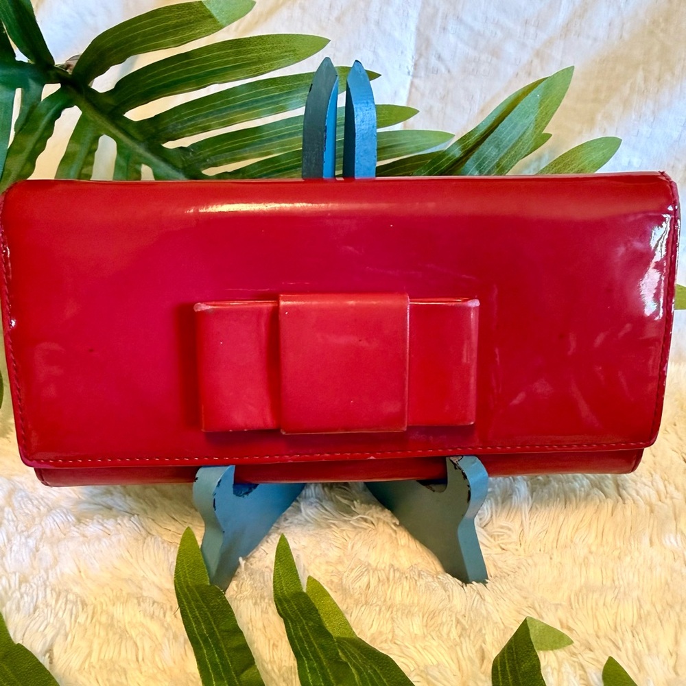 MIU MIU Bow Glossy Red Pink Continental Italian Patent Leather Long Snap Wallet